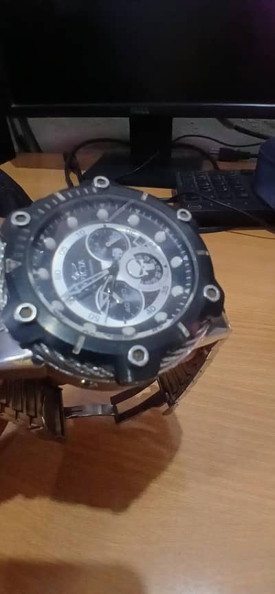  percent Genuine  MARVEL WATCH (INVICTA)