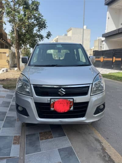 17/18 wagon r Vxl for sale in mint condition