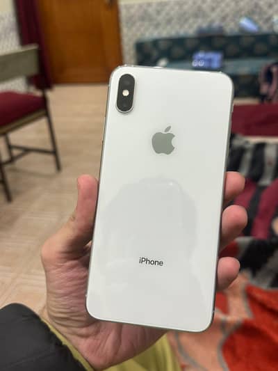 I phone xs max 64gb non pta urgent sale