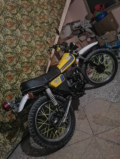 Yamaha Enduro DT 100 Trail  03045198517