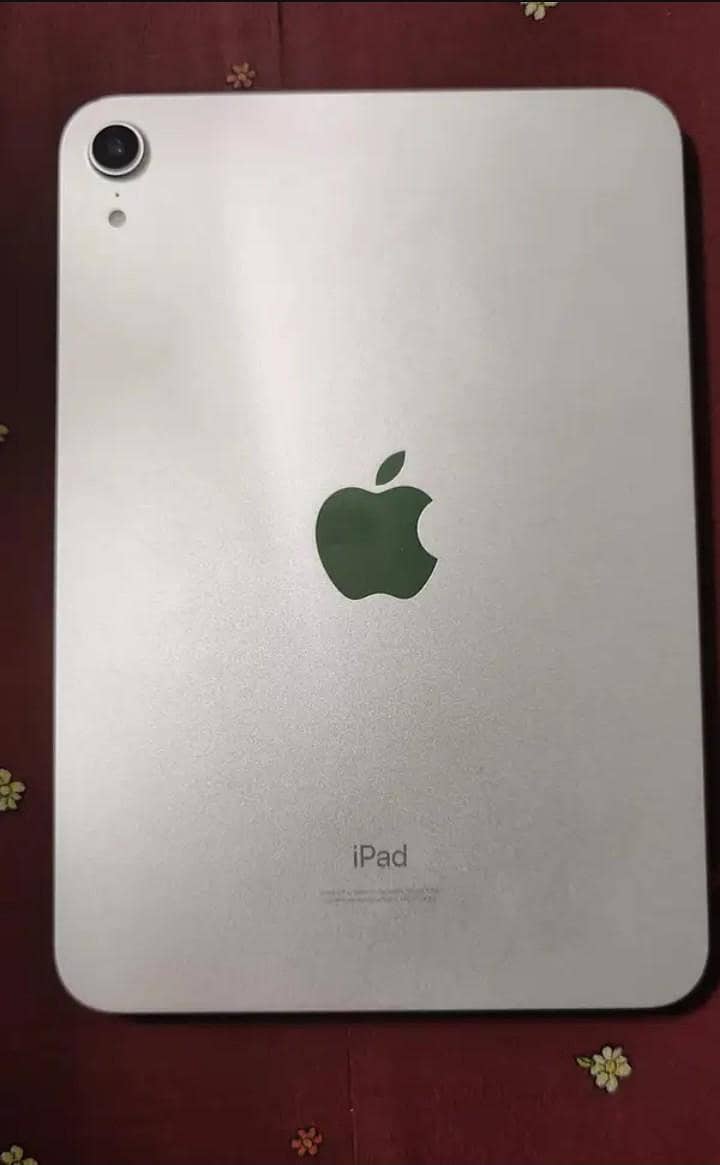 ipad mini 6 with box 1