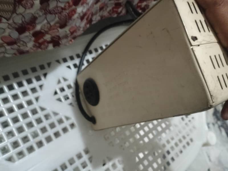 UNIVERSAL STABILIZER 4