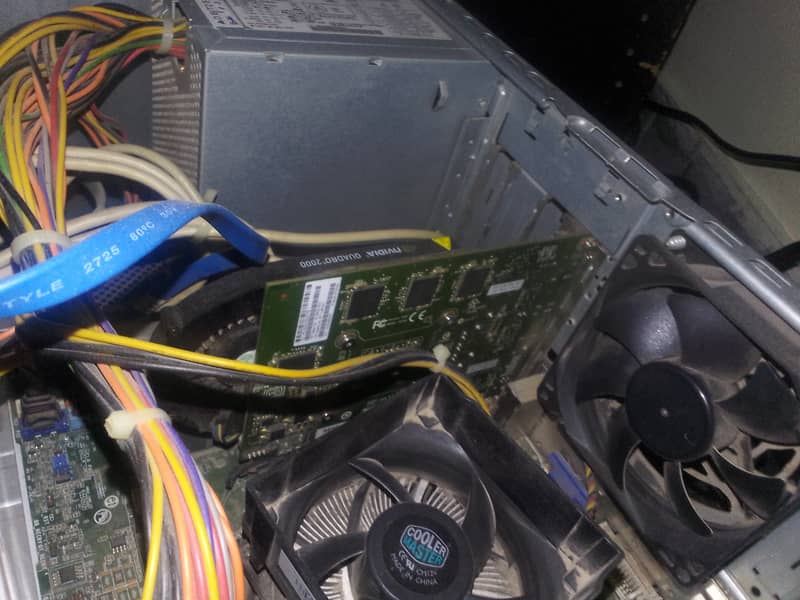 NVIDIA Quadro 2000 0