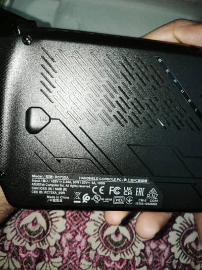 ASUS ROG Xbox Ally X (Z2 Extreme) – 24GB RAM / 1TB SSD