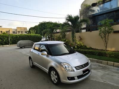 SUZUKI SWIFT DLX 1.3cc NAVIGATION MODEL 2018 ORIGINAL SILVER METALLIC