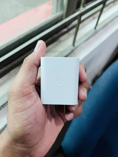 100% Original Google Pixel 30W Charger package