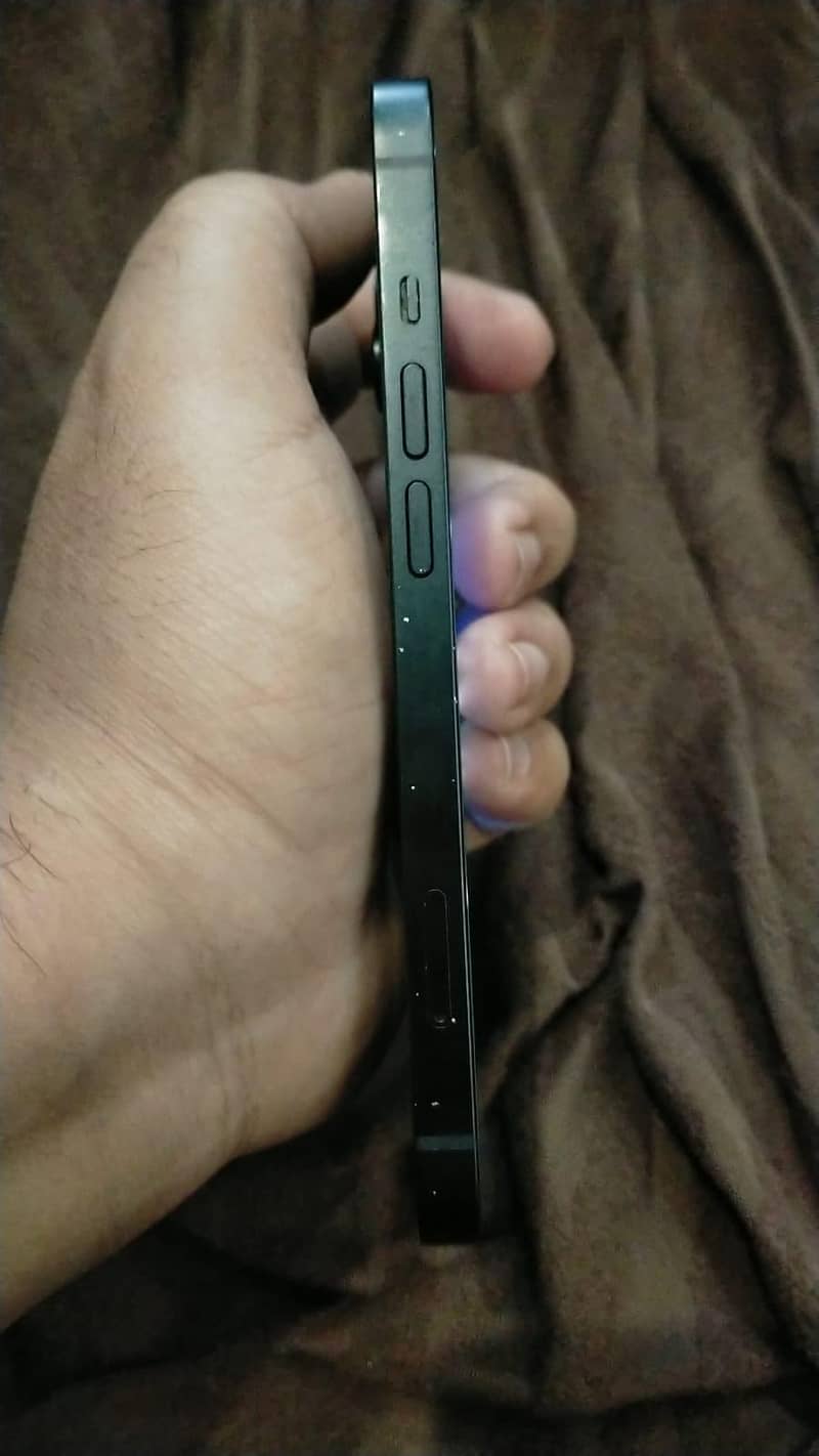 iphone 13 locked 2