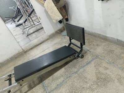 TOTAL GYM WITH ONE MECHINE