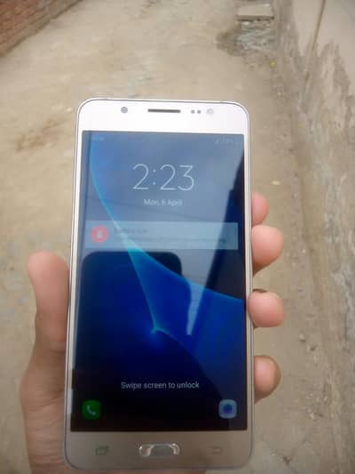 SAMSUNG Galaxy J5 | 100% Ok | Only 3,999 |