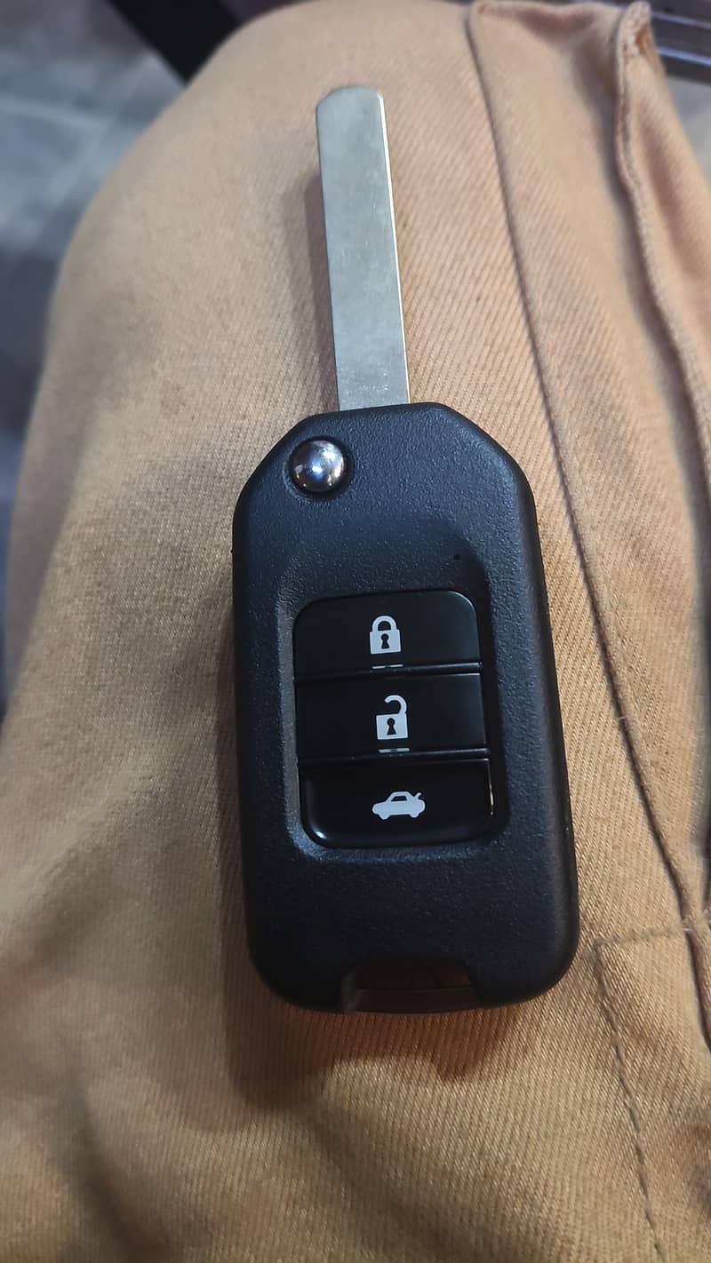 Locksmit/Key Maker/Car Immobilizer Key Programming 4