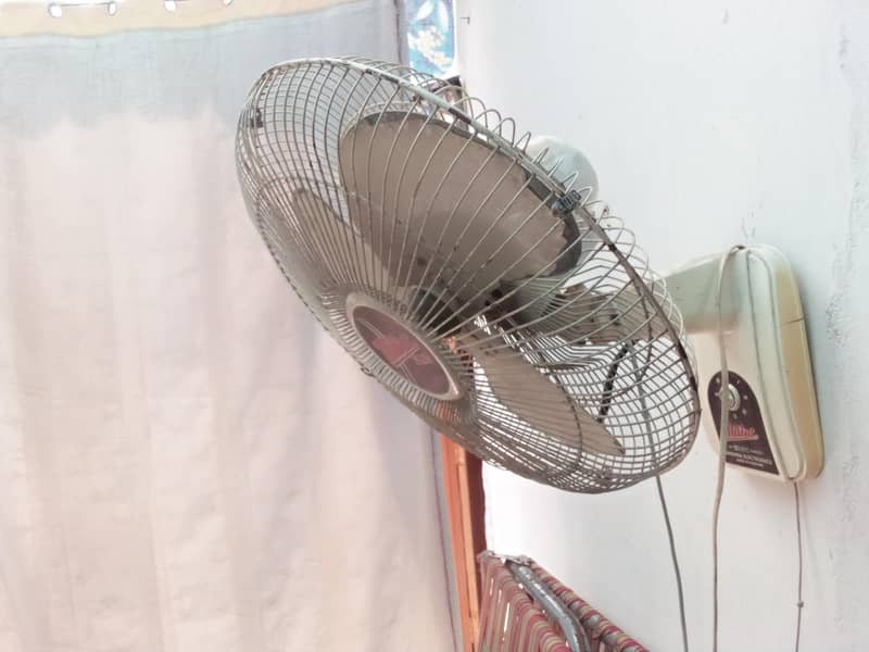 Bracket Fan 2