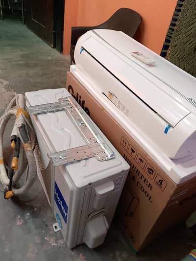 1 ton Haier AC inverter