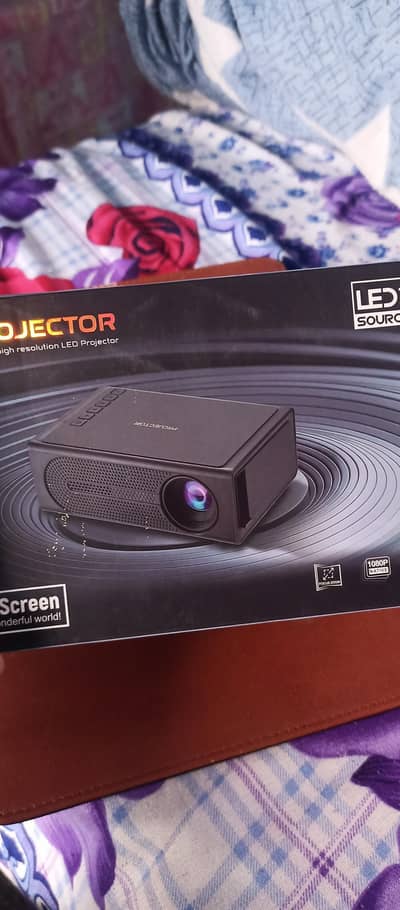 HD-Resolution Portable LED Projector Model No M200S