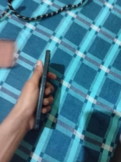 exchange krna ha. . . acha mobile ha