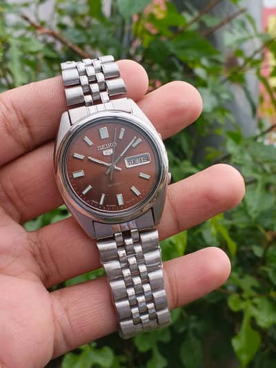 Seiko 5 watch movement japan color Brown jubilee chain