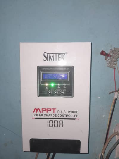Simtek 100 Ampere MPPT