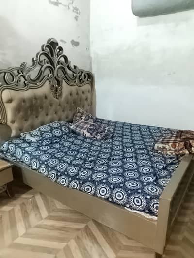 bed and dresin  6 setar sofa