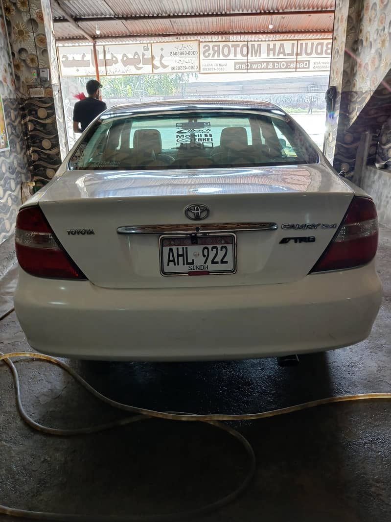 Camry 16