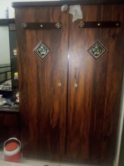 Wardrobes & Divider