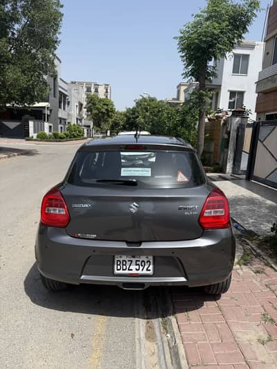SUZUKI SWIFT GLX 2022/2023 MODEL GREY COLOR