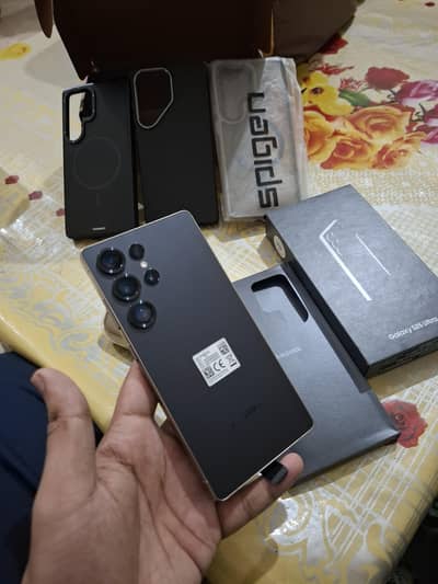 Samsung S25 Ultra Officially PTA 512Gb With Buds 3 Gift.