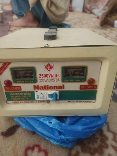 stabilizer Automatic National Company  2500 watts