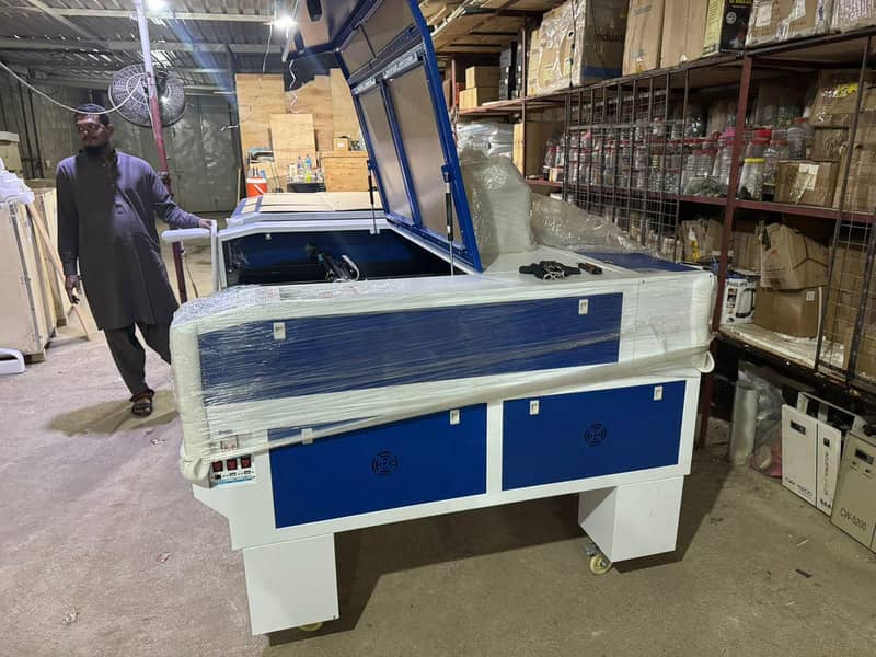 CNC laser cutting machine 10