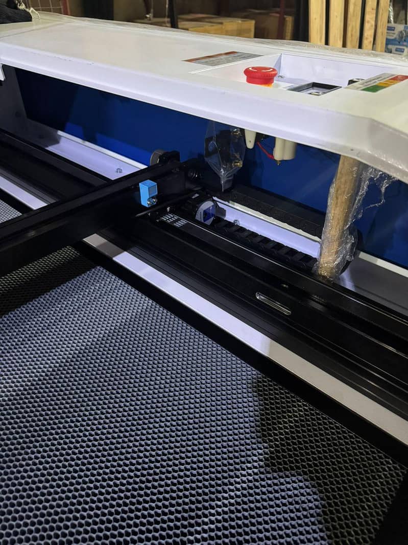 CNC laser cutting machine 16