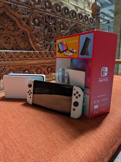 Nintendo switch OLED Model
