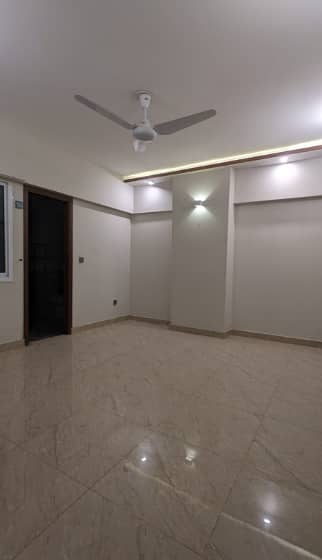 Flat Available For Sale Bakshi Tower In Shahra-E-Faisal Karachi