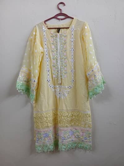 Preloved Branded dresses in reasonable price