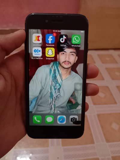 Iphone 7 pta approve urgent sale