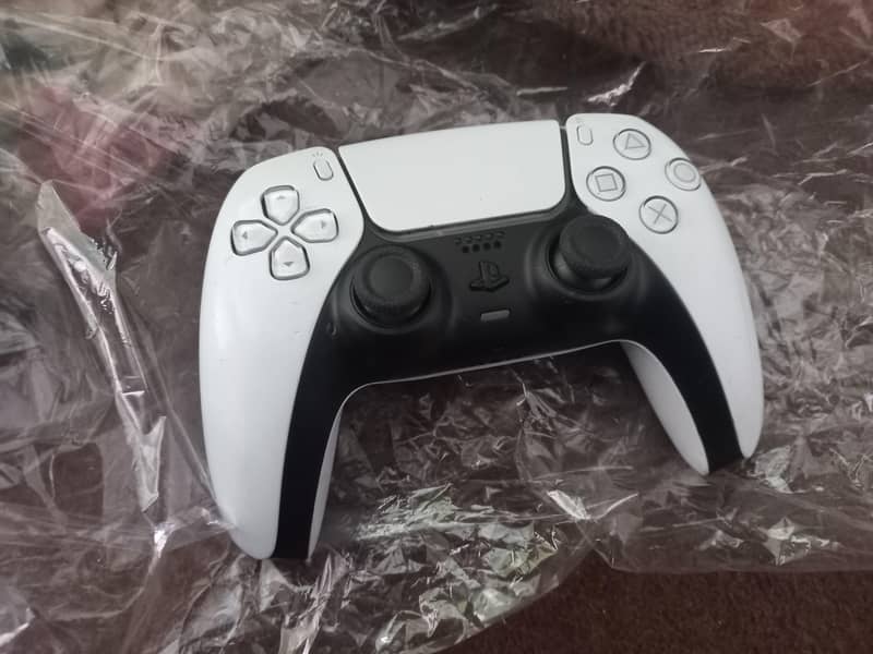 ps5 original Controller available 0