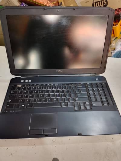 Dell Window Laptop, 8gb RAM, 119gb SSD, Urgent sale.