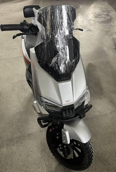 Road King Raptor Brand New E-Scooty