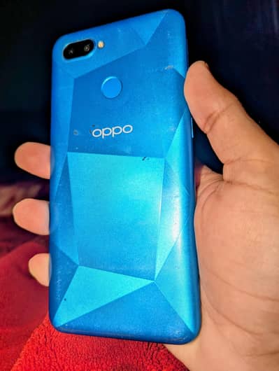 Oppo A12