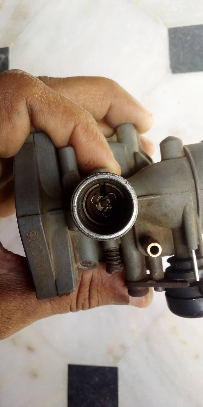 carburator 9