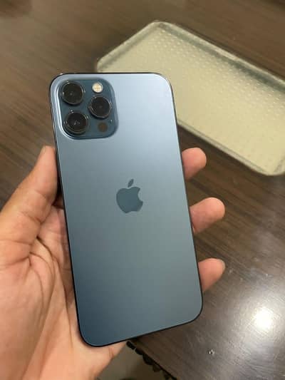 12 pro max good condition 256 gb 76% battery health only display chang