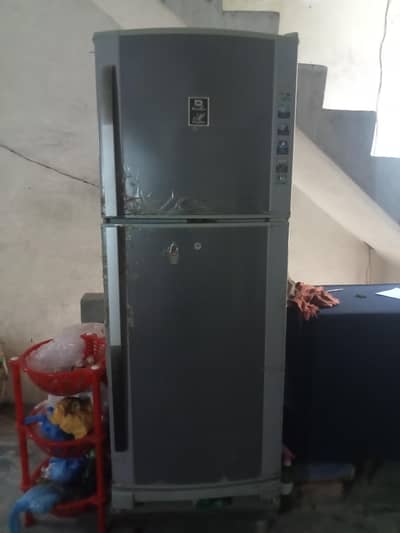 Dawlance large refrigerator good condition