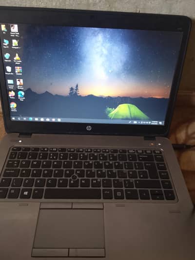 ilkul new ha bas 4 manth yoused. 4gb ram . 500gb hard camera display