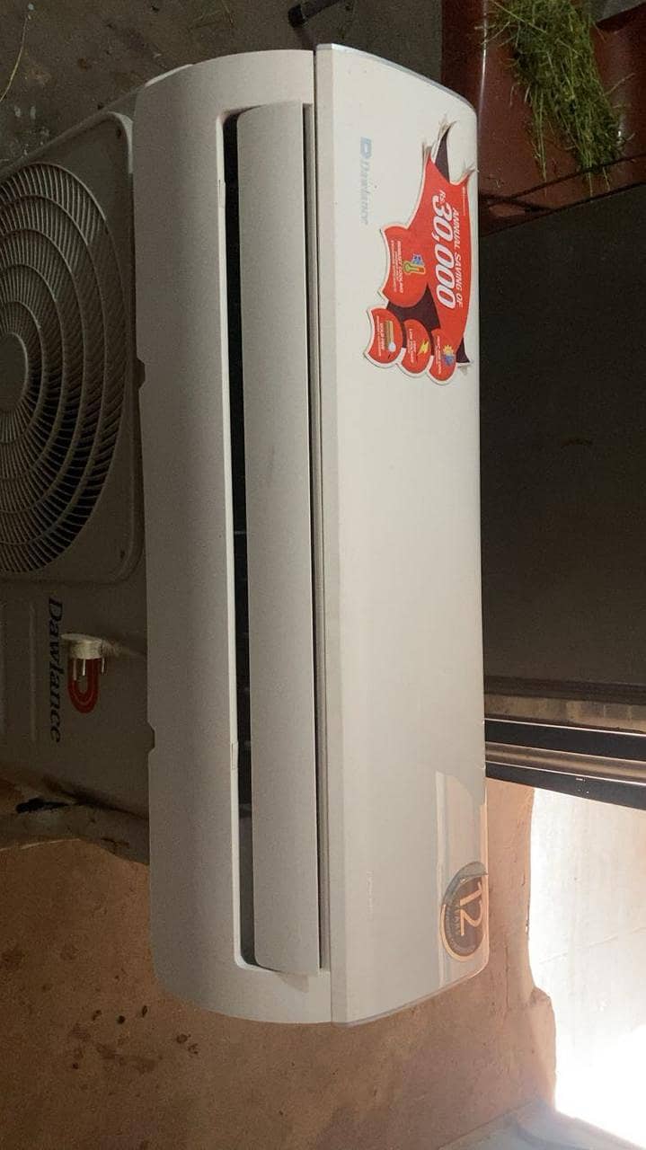 اس پہ لیٹ اینڈ کنڈیشنر ڈولنس انورٹر اے سی ایک منٹ 0