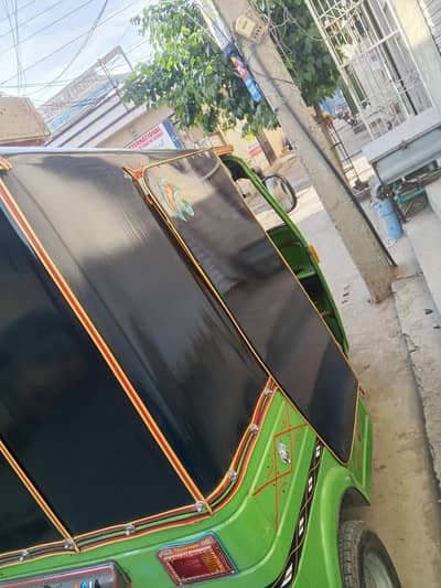 CNG rickshaw