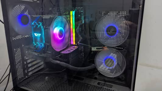 Gaming PC Ryzen 5 5600 | RX 580 8GB | XPG 16GB RAM RGB