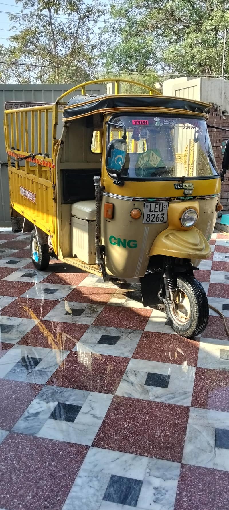 loader rickshaw 3