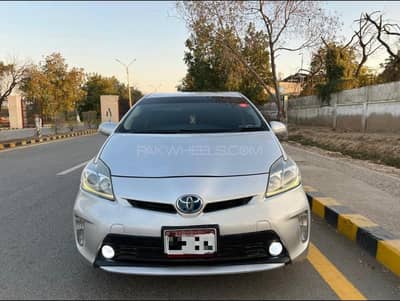 Toyota prius S LED light