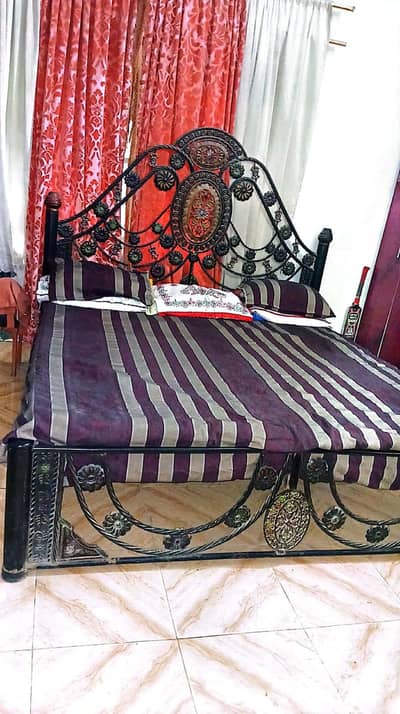 urgent sale bed