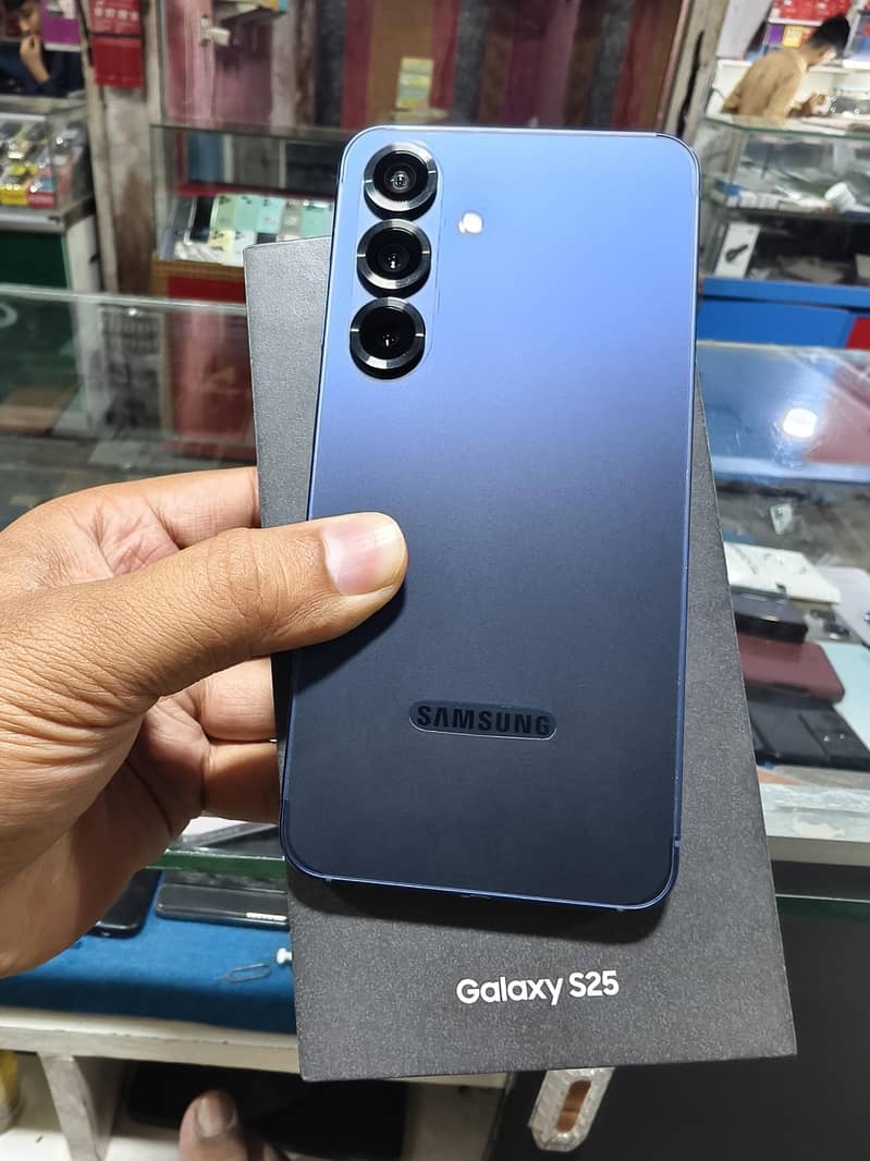 Samsung S25 TRA Version 1