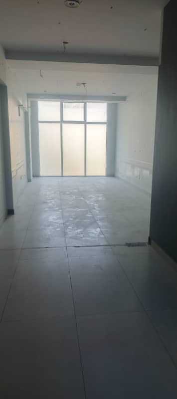 OFFICE FOR RENT PHASE 2 E X T D H A 700 SQUARE FEET WITH LIFT