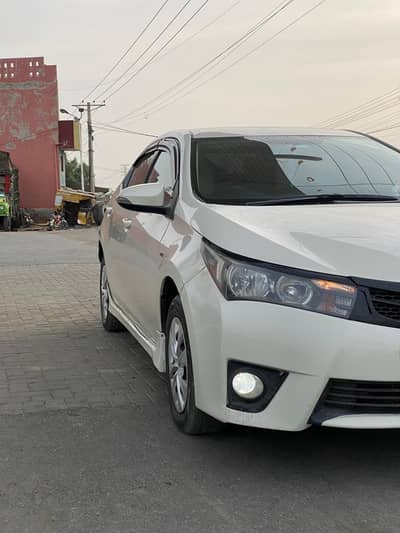Toyota Corolla GLi 2016 (new key)