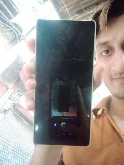infinix note 50 pro sirf glass break hi accident ho gya tha